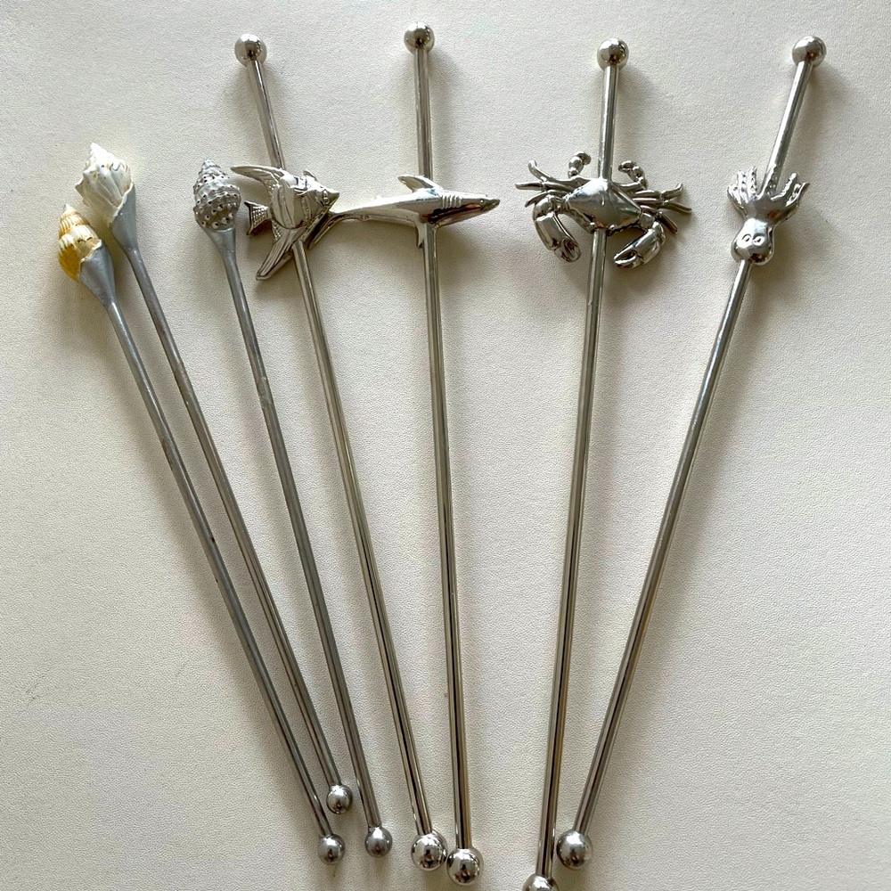 Cocktail stirrers.